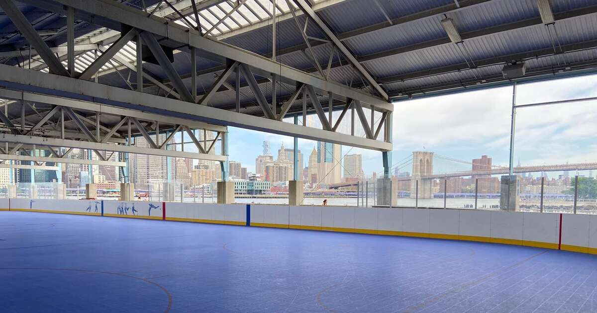 Pier 2 roller rink